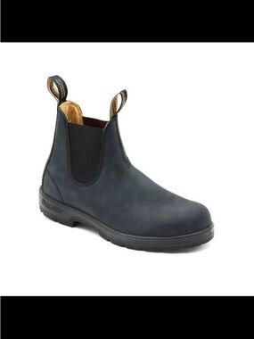 Blundstone 587 round toe black suede leather NEW